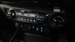 2025 (25) TOYOTA COMMERCIAL HILUX Invincible X D/Cab Pick Up 2.8 D 48V Auto 5141273