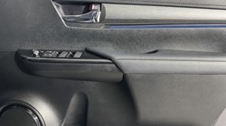 2025 (25) TOYOTA COMMERCIAL HILUX Invincible X D/Cab Pick Up 2.8 D 48V Auto 5141288