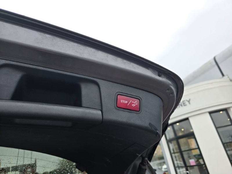 2018 (18) MERCEDES-BENZ GLA 220d 4Matic AMG Line Premium 5dr Auto 5114482