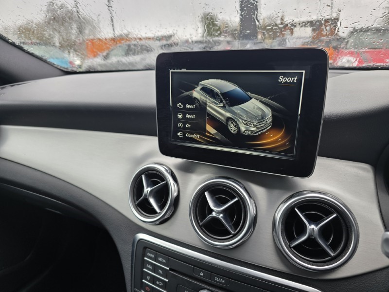 2018 (18) MERCEDES-BENZ GLA 220d 4Matic AMG Line Premium 5dr Auto 5114503