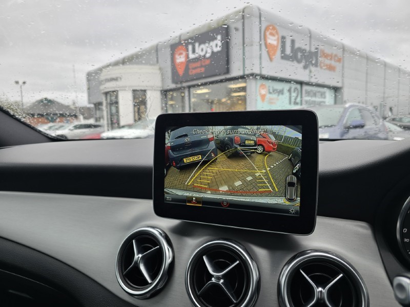 2018 (18) MERCEDES-BENZ GLA 220d 4Matic AMG Line Premium 5dr Auto 5114475