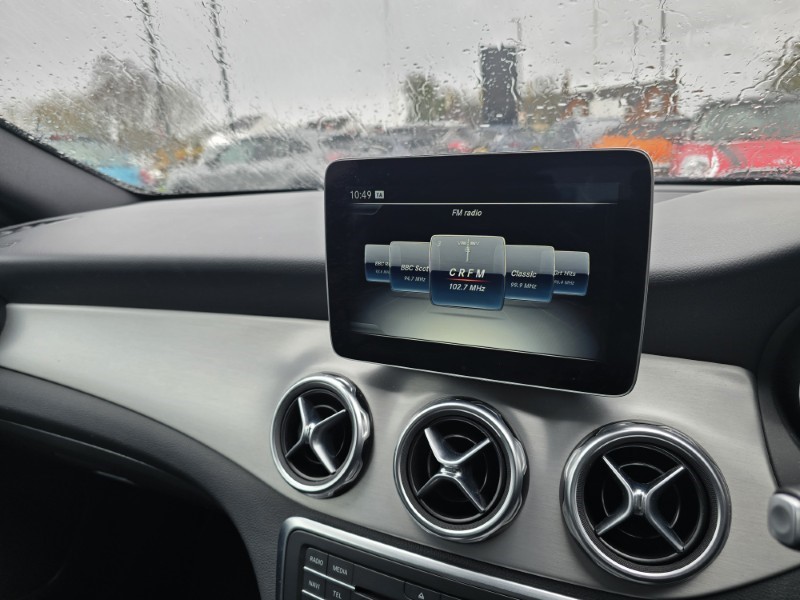 2018 (18) MERCEDES-BENZ GLA 220d 4Matic AMG Line Premium 5dr Auto 5114499