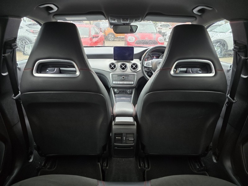 2018 (18) MERCEDES-BENZ GLA 220d 4Matic AMG Line Premium 5dr Auto 5114483