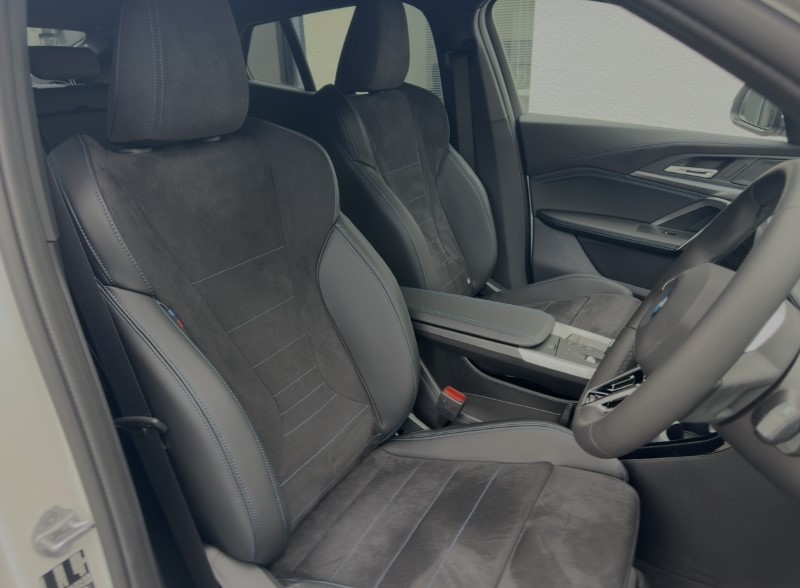  BMW iX2 150kW eDrive20 M Sport 65kWh 5dr Auto 4337590
