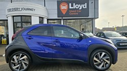 2023 (23) TOYOTA AYGO X 1.0 VVT-i Edge 5dr Auto 5141875