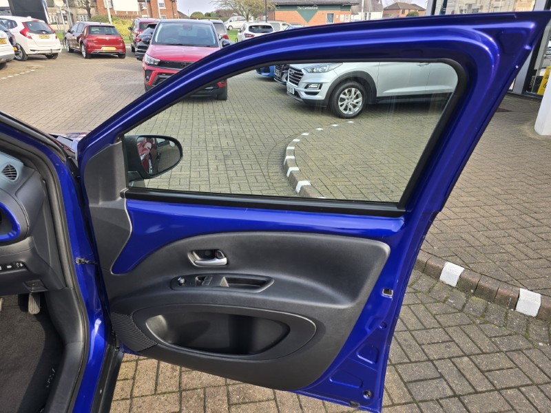 2023 (23) TOYOTA AYGO X 1.0 VVT-i Edge 5dr Auto 5141904