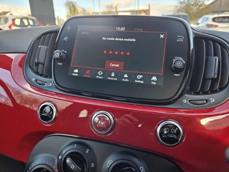 2022 (72) FIAT 500 1.0 Mild Hybrid Red 3dr 5149476