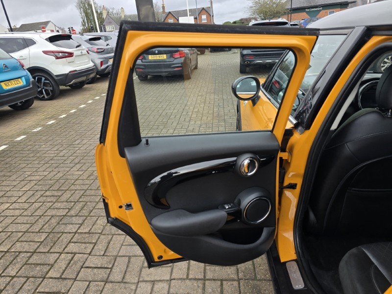 2016 (66) MINI HATCHBACK 2.0 Cooper S 5dr 5122232