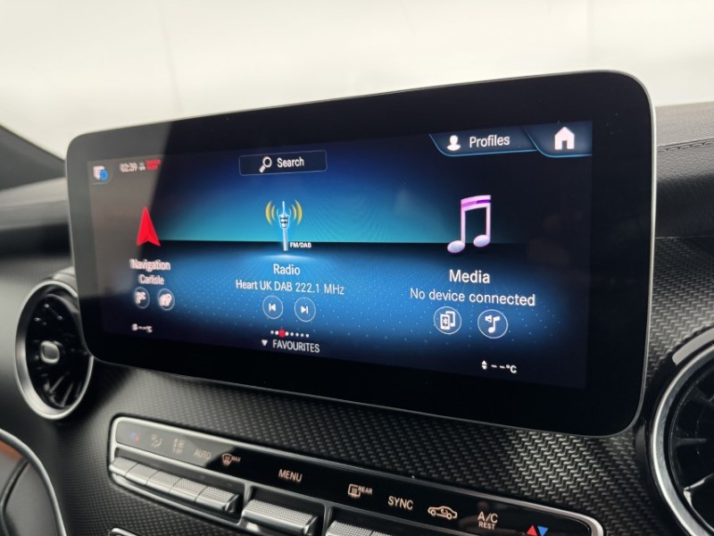 2023 (73) MERCEDES-BENZ V CLASS V220 d AMG Line 5dr 9G-Tronic [Extra Long] 5147644