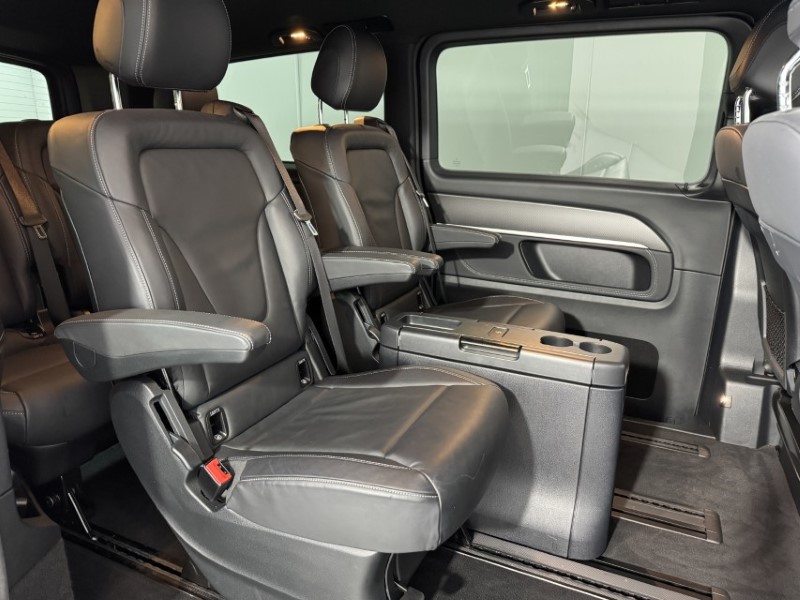 2023 (73) MERCEDES-BENZ V CLASS V220 d AMG Line 5dr 9G-Tronic [Extra Long] 5147659