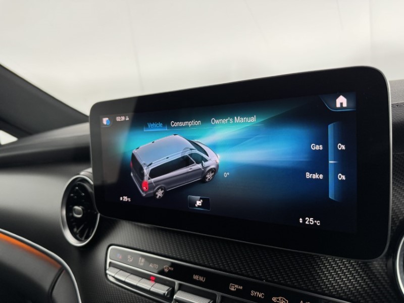 2023 (73) MERCEDES-BENZ V CLASS V220 d AMG Line 5dr 9G-Tronic [Extra Long] 5147647