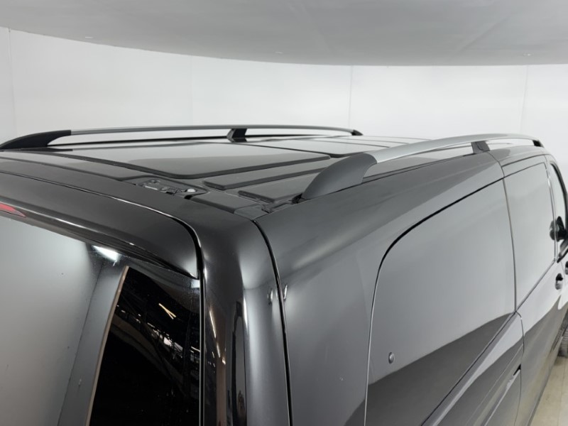 2023 (73) MERCEDES-BENZ V CLASS V220 d AMG Line 5dr 9G-Tronic [Extra Long] 5147676