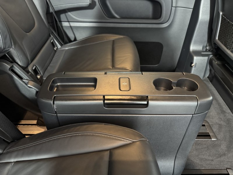 2023 (73) MERCEDES-BENZ V CLASS V220 d AMG Line 5dr 9G-Tronic [Extra Long] 5147661