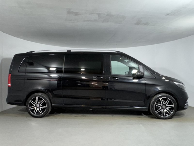 2023 (73) MERCEDES-BENZ V CLASS V220 d AMG Line 5dr 9G-Tronic [Extra Long] 5147695