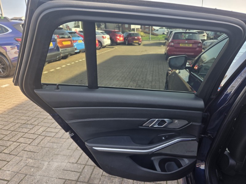 2019 (69) BMW 3 SERIES 320d xDrive M Sport Plus Edition 5dr Step Auto 5141167