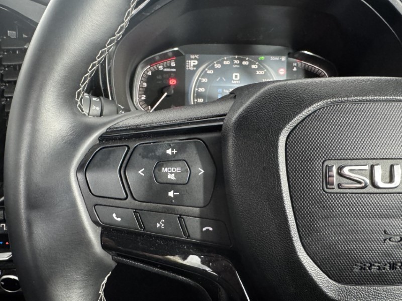 2025 (25) ISUZU COMMERCIAL D-MAX 1.9 V-Cross Double Cab 4x4 Auto 5124894
