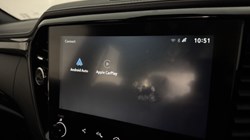 2025 (25) ISUZU COMMERCIAL D-MAX 1.9 V-Cross Double Cab 4x4 Auto 5124898