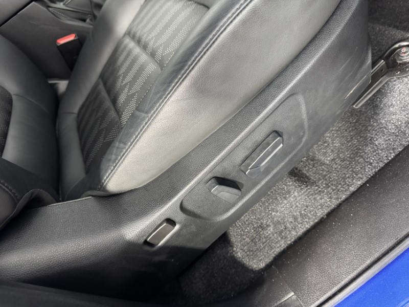 2025 (25) ISUZU COMMERCIAL D-MAX 1.9 V-Cross Double Cab 4x4 Auto 5124902