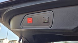 2020 (70) PEUGEOT 3008 1.2 PureTech GT Line Premium 5dr EAT8 5128955