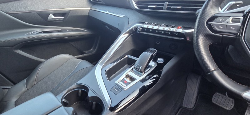 2020 (70) PEUGEOT 3008 1.2 PureTech GT Line Premium 5dr EAT8 5128991