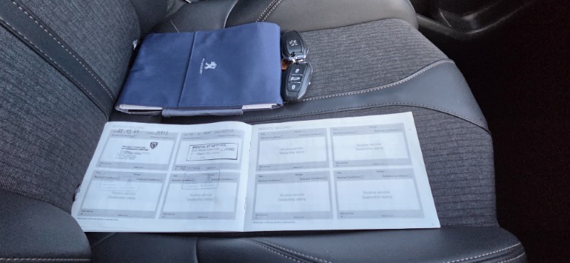 2020 (70) PEUGEOT 3008 1.2 PureTech GT Line Premium 5dr EAT8 5129010