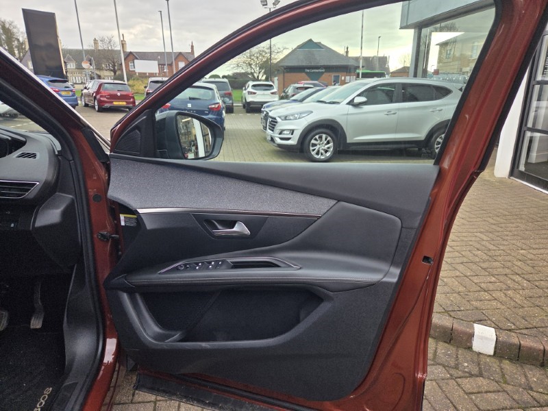 2020 (70) PEUGEOT 3008 1.2 PureTech GT Line Premium 5dr EAT8 5130731