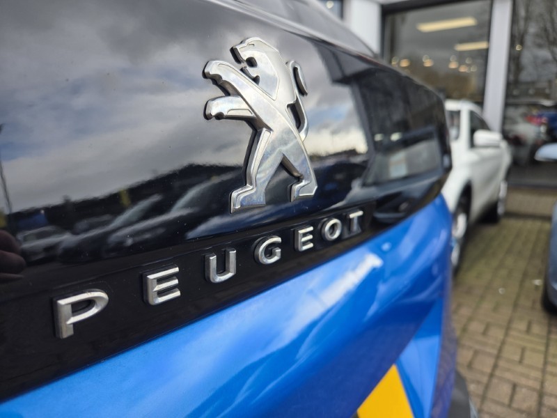 2021 (21) PEUGEOT 3008 1.6 Hybrid4 300 GT Premium 5dr e-EAT8 5162772