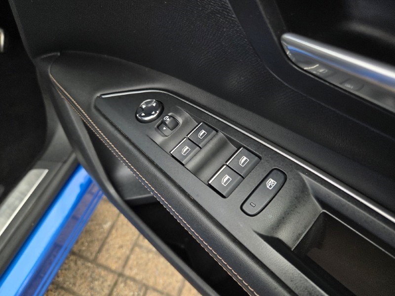 2021 (21) PEUGEOT 3008 1.6 Hybrid4 300 GT Premium 5dr e-EAT8 5749031