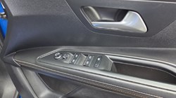 2021 (21) PEUGEOT 3008 1.6 Hybrid4 300 GT Premium 5dr e-EAT8 5162794