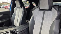 2021 (21) PEUGEOT 3008 1.6 Hybrid4 300 GT Premium 5dr e-EAT8 5749028