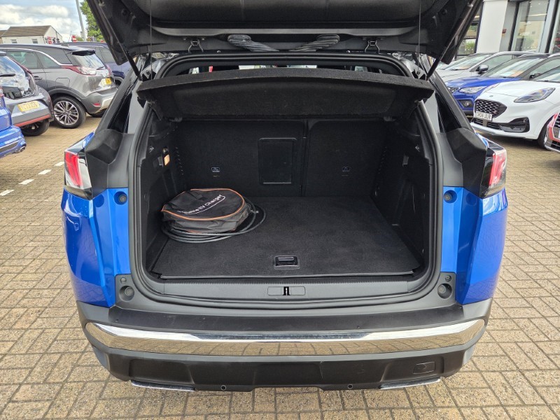 2021 (21) PEUGEOT 3008 1.6 Hybrid4 300 GT Premium 5dr e-EAT8 5749018