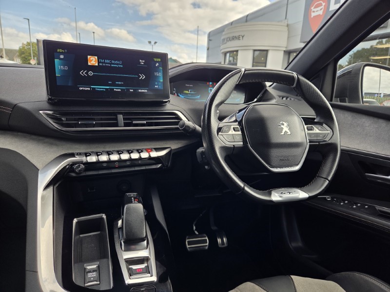 2021 (21) PEUGEOT 3008 1.6 Hybrid4 300 GT Premium 5dr e-EAT8 5749023