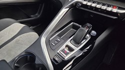 2021 (21) PEUGEOT 3008 1.6 Hybrid4 300 GT Premium 5dr e-EAT8 5749035