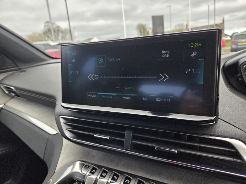 2021 (21) PEUGEOT 3008 1.6 Hybrid4 300 GT Premium 5dr e-EAT8 5162802