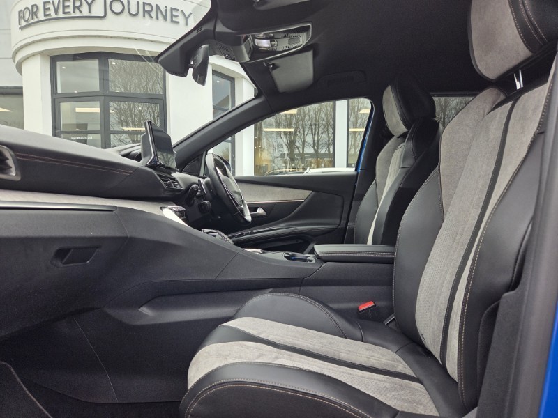 2021 (21) PEUGEOT 3008 1.6 Hybrid4 300 GT Premium 5dr e-EAT8 5162787