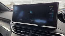 2021 (21) PEUGEOT 3008 1.6 Hybrid4 300 GT Premium 5dr e-EAT8 5162806