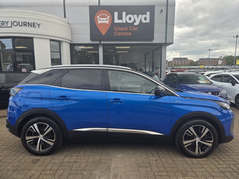 2021 (21) PEUGEOT 3008 1.6 Hybrid4 300 GT Premium 5dr e-EAT8 5749001