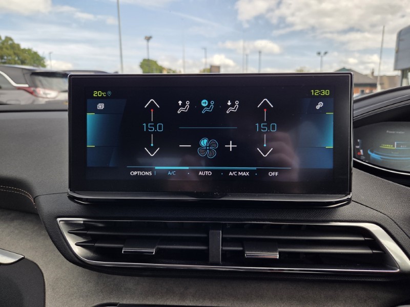 2021 (21) PEUGEOT 3008 1.6 Hybrid4 300 GT Premium 5dr e-EAT8 5749038