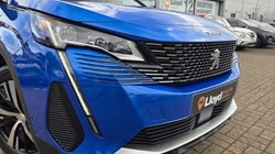 2021 (21) PEUGEOT 3008 1.6 Hybrid4 300 GT Premium 5dr e-EAT8 5749009