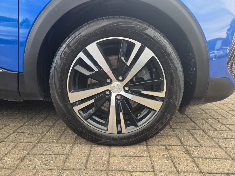 2021 (21) PEUGEOT 3008 1.6 Hybrid4 300 GT Premium 5dr e-EAT8 5749003