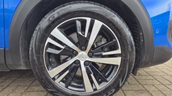 2021 (21) PEUGEOT 3008 1.6 Hybrid4 300 GT Premium 5dr e-EAT8 5162752