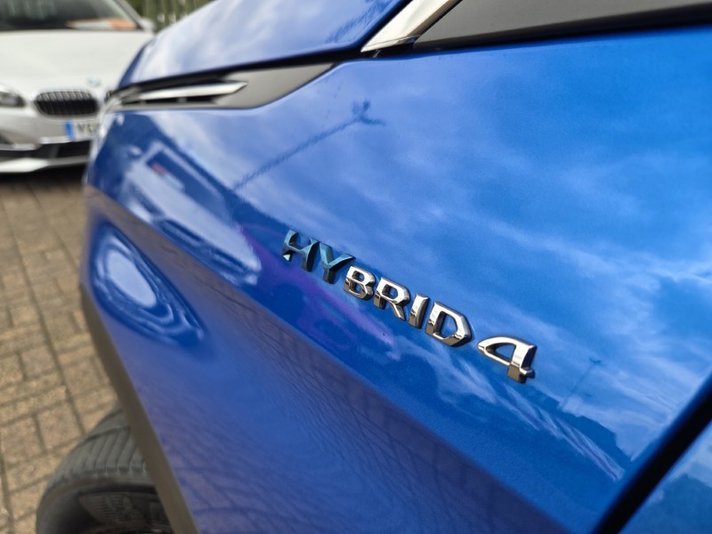 2021 (21) PEUGEOT 3008 1.6 Hybrid4 300 GT Premium 5dr e-EAT8 5749011