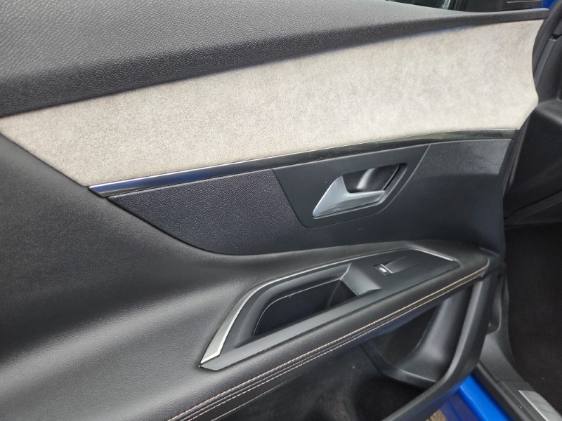 2021 (21) PEUGEOT 3008 1.6 Hybrid4 300 GT Premium 5dr e-EAT8 5162782