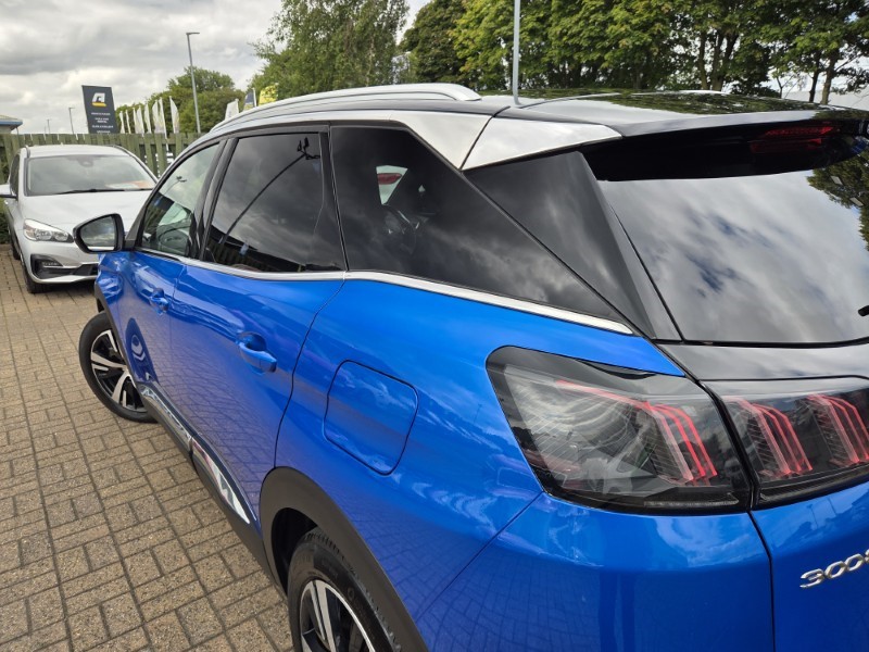 2021 (21) PEUGEOT 3008 1.6 Hybrid4 300 GT Premium 5dr e-EAT8 5749012