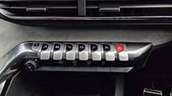 2021 (21) PEUGEOT 3008 1.6 Hybrid4 300 GT Premium 5dr e-EAT8 5749036