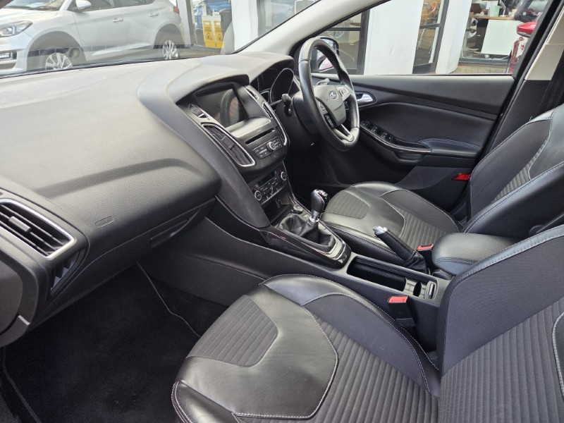2017 (66) FORD FOCUS 1.5 EcoBoost 182 Titanium X 5dr 5136785