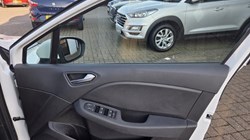 2021 (71) RENAULT CLIO 1.0 TCe 90 Iconic 5dr 5135843