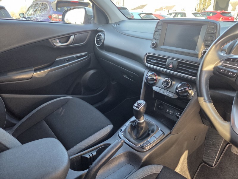 2020 (20) HYUNDAI KONA 1.0T GDi Play Edition 5dr 5136851
