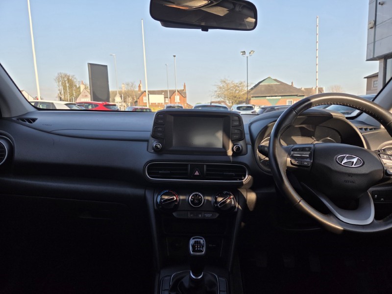 2020 (20) HYUNDAI KONA 1.0T GDi Play Edition 5dr 5136848