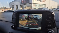 2020 (20) HYUNDAI KONA 1.0T GDi Play Edition 5dr 5136824